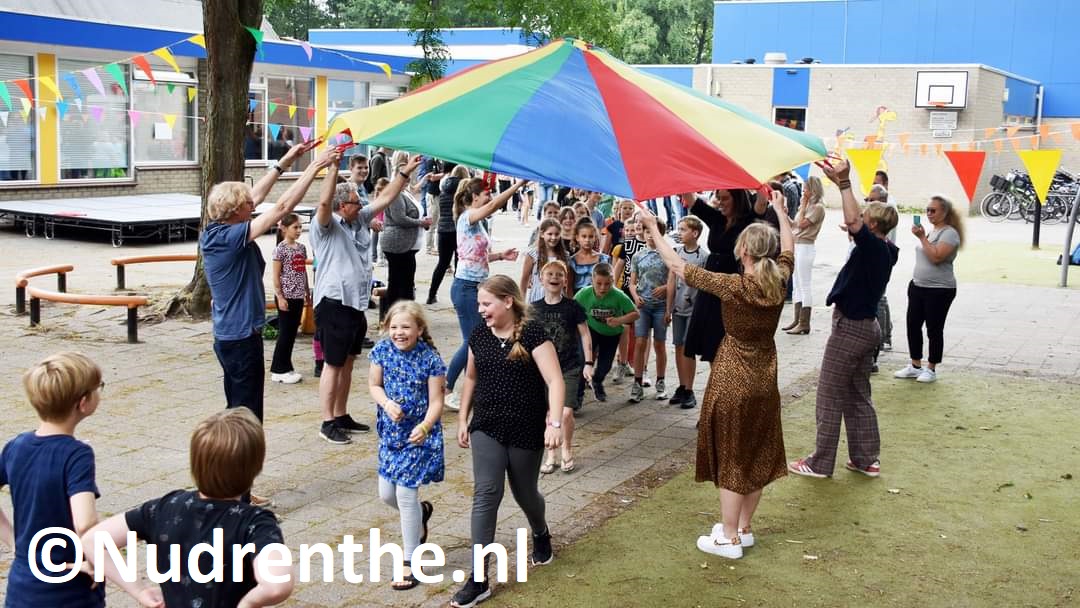 Nostalgie en feest bij verhuizing naar de Engelgaarde in Meppel