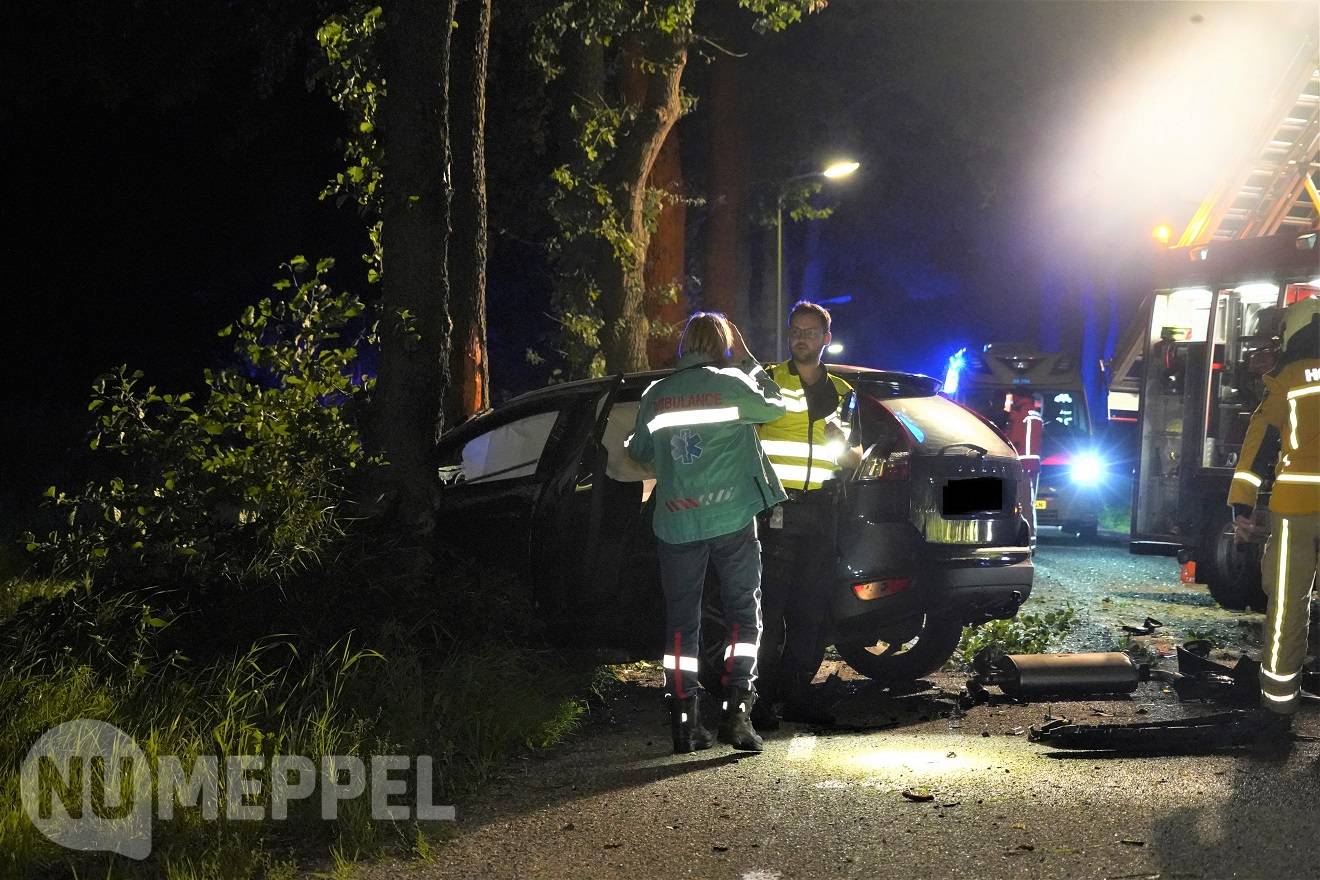 Man gewond na ernstig ongeval in Koekange