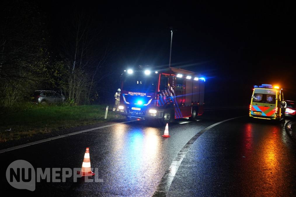 Eenzijdig ongeval bij afrit Rogat op A28