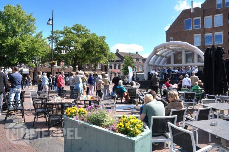 17 mei 2025 Meppeler Muziekfestival in binnenstad van Meppel