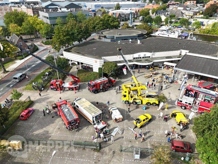 Geslaagde open dag bij brandweer Meppel