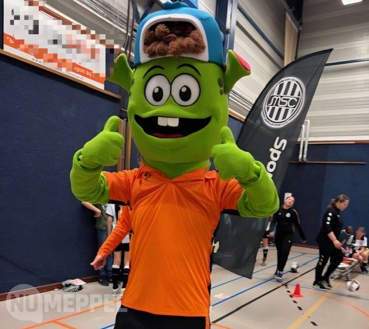 Sportieve ochtend bij Meppel Actief: 165 kinderen in beweging tijdens sportinstuif De sporthal Koedi