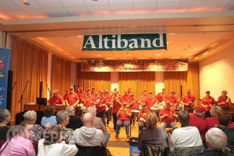 Gezellige donateursavond van de Altiband in De Poele in Meppel.