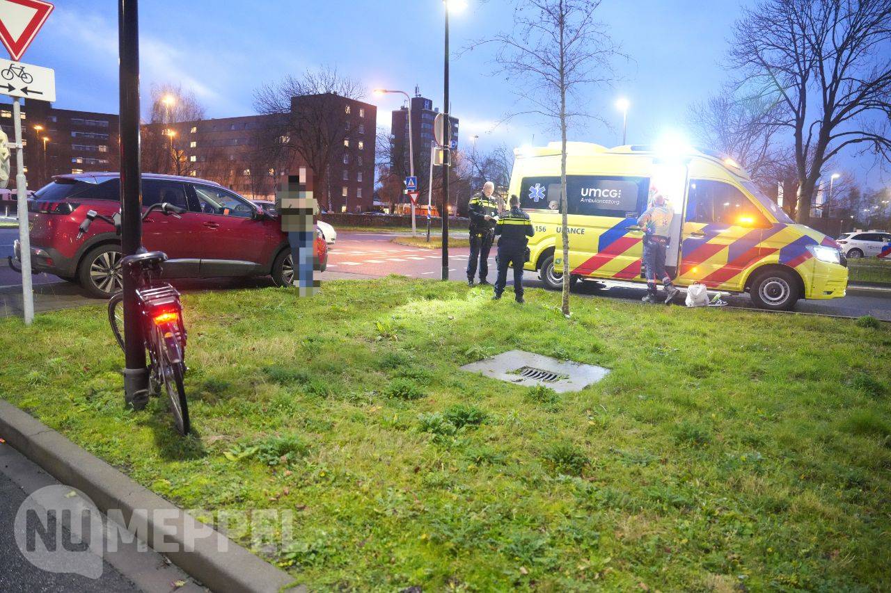 Fietser gewond na aanrijding op Reggersweg in Meppel