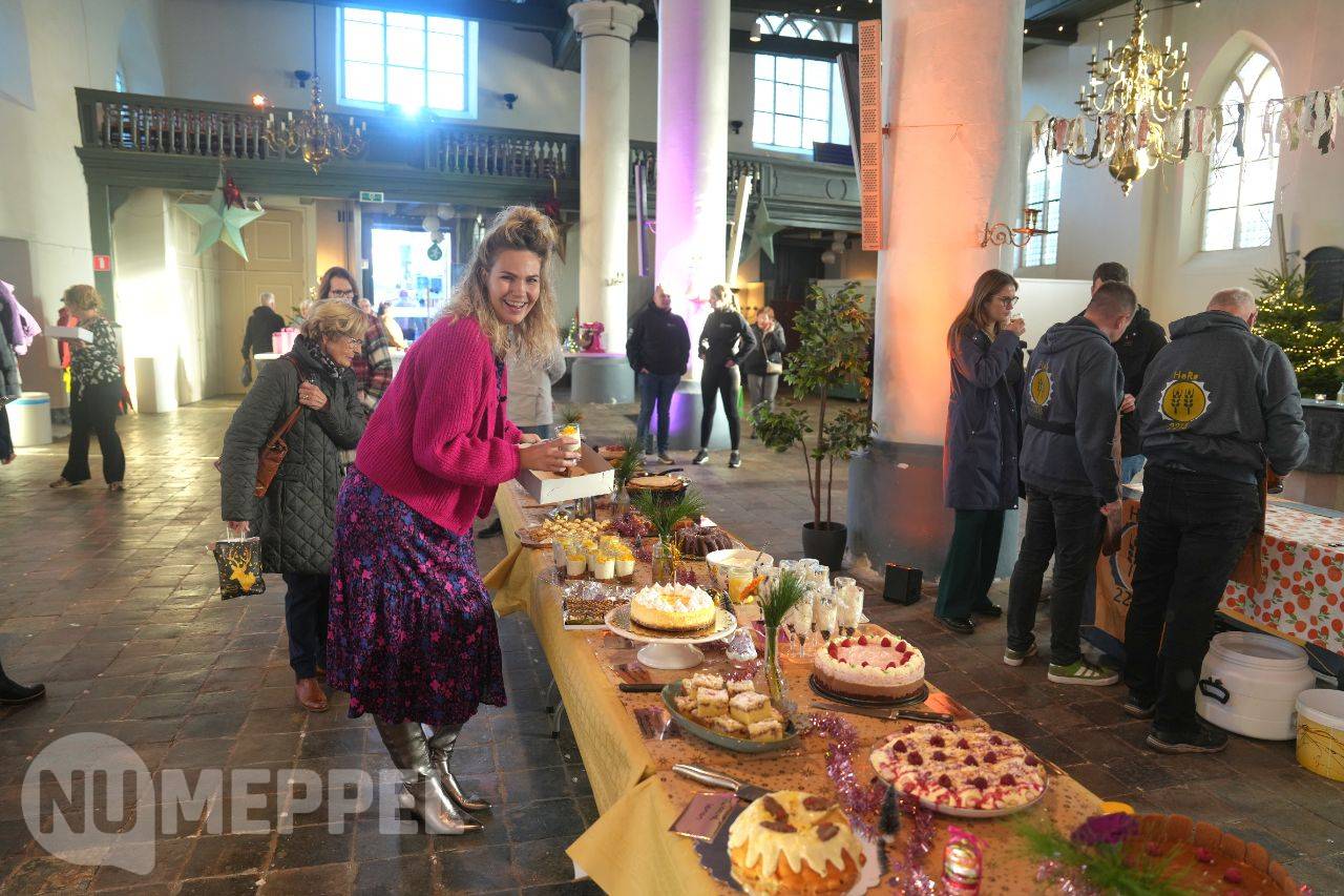 Succesvolle eerste editie Toetjes on Tour brengt mensen samen in Grote of Maria Kerk in Meppel