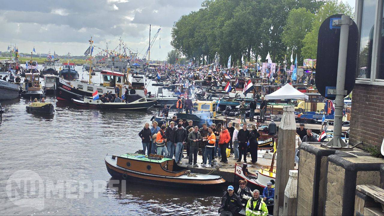 Duizenden bezoekers genieten van Nationale Sleepbootdagen in Zwartsluis