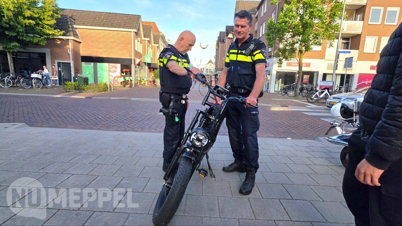 Politie deelt negen boetes uit tijdens controle op fatbikes in Meppel