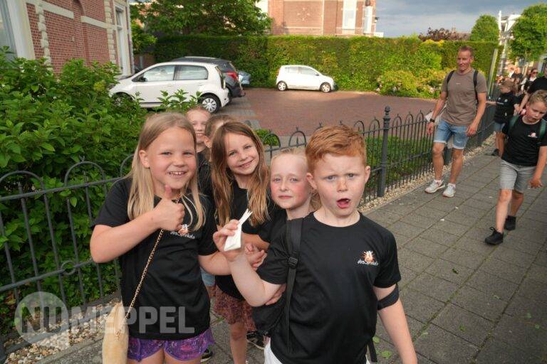 Maandag 1 juni 2026: Avondvierdaagse langs Zuideinde onderweg naar binnenstad van Meppel