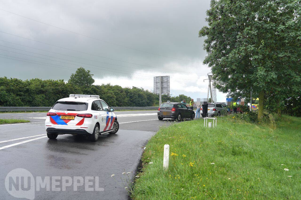 Meerdere ongevallen op de A32 bij Meppel door filevorming